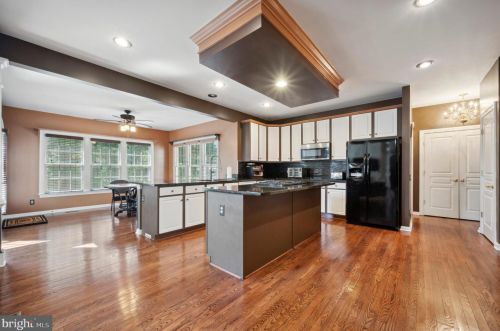 1306 Stoney Riv Dr, Prospectville PA 19002-1161 exterior