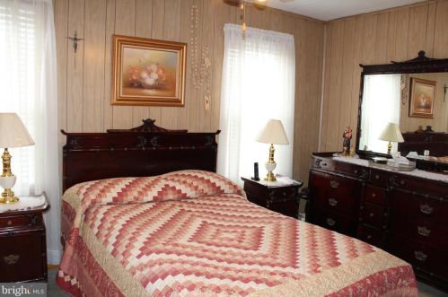 1632 Ward St, Boothwyn PA  19061-4244 exterior