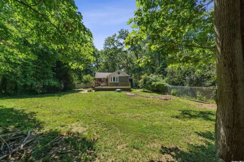 19 Kettle Knoll Path, Miller Place NY  11764-2117 exterior