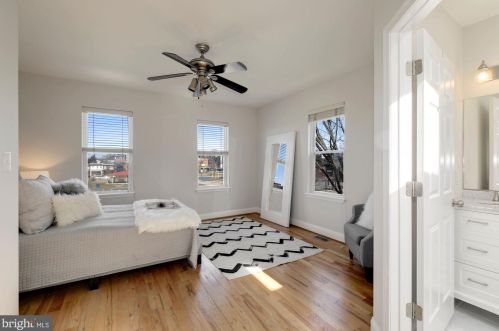 724 Columbia Rd, Washington DC 20001-3802 exterior