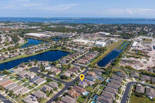 3220 Constellation Dr, Melbourne FL 32940-2365 exterior