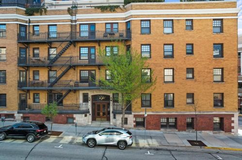 121 Hamilton St, Madison WI  53703-3224 exterior