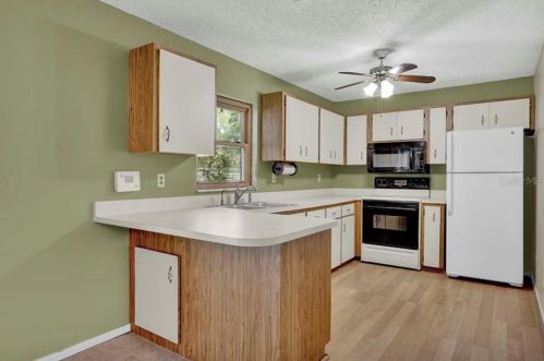 2861 Bowden Rd, Avon Park Lakes FL  33825-8701 exterior