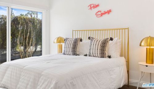 1840 Sandcliff Rd, Palm Springs CA  92264-4844 exterior