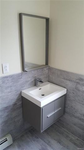 308 Franklin Ave, Mount Vernon NY  10553-1712 exterior