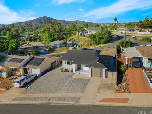 8710 Elden St, La Mesa, CA 91942-3211