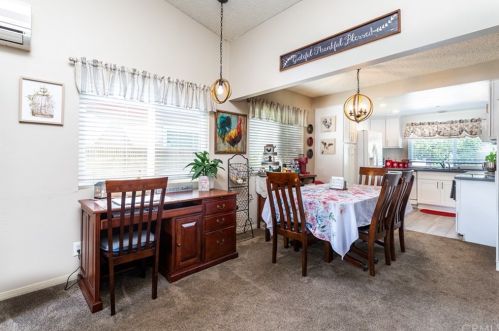 11801 La Serna Dr, Whittier CA  90604-3250 exterior