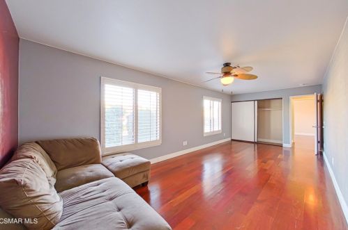 1494 Rio Vista Ct, Simi Valley CA  93065-5810 exterior