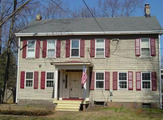 649 River Rd, Piscataway, NJ 08854-4641