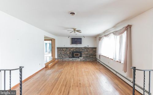 185 Conchester Rd, Glen Mills, PA 19342-1565