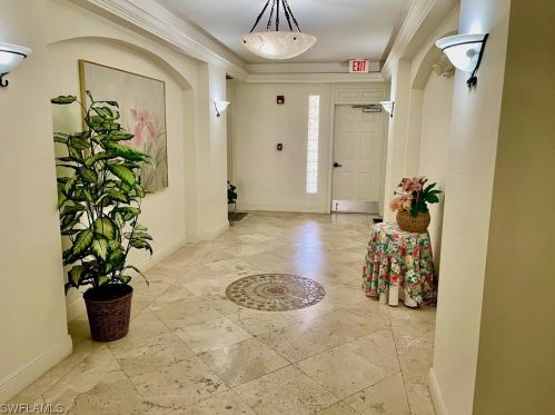 1514 50th St, Cape Coral, FL 33914-7470