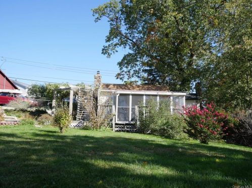 78 Ondaora Pkwy, Highland Falls NY  10928-4012 exterior