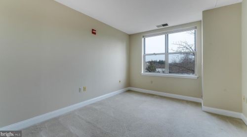 2332 Windrow Dr, Princeton NJ  08540-5019 exterior