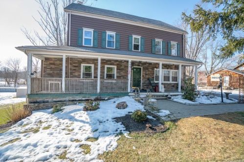 249 Hill St, Mahopac, NY 10541-2786