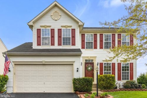 9648 Laurencekirk Pl, Bristow, VA 20136-2712
