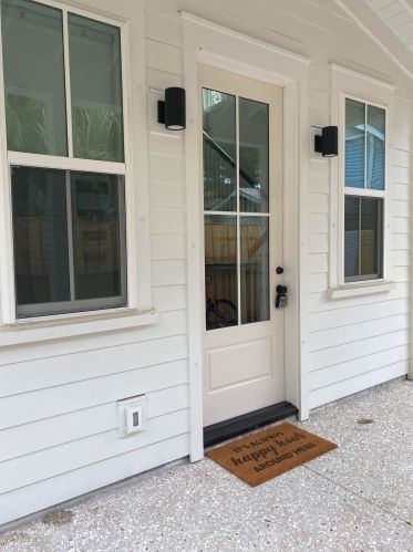 612 Adluh St, Mount Pleasant SC  29464-4402 exterior