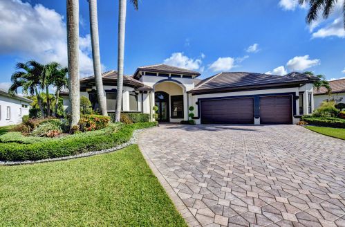 8061 Muirhead Cir, Boynton Beach, FL 33472-5018