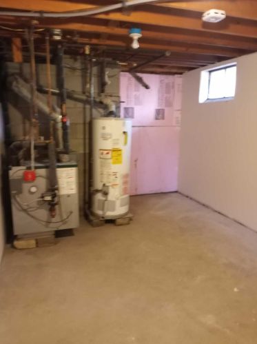 3 Crosby Ct, Fishkill NY  12524-2101 exterior