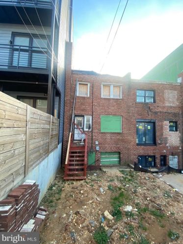 1630 K St, Washington, DC 20002-7601