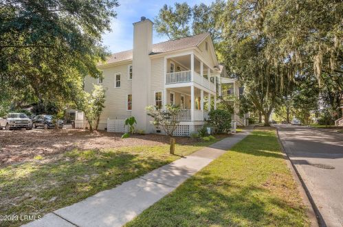 117 Bartram Dr, Beaufort, SC 29902-5700