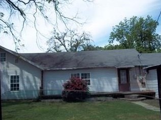 515 Harwell St, Burkburnett, TX 76354-2731