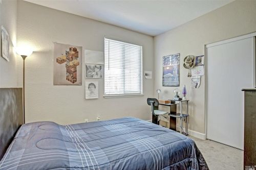 636 Silver Star Ct, Vacaville CA  95688-9478 exterior