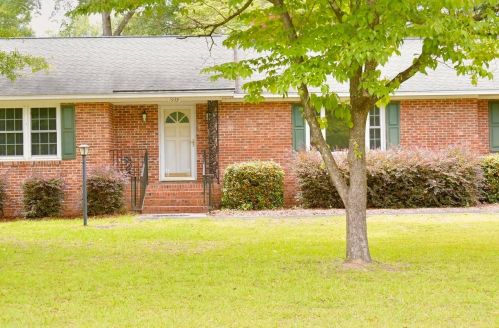 1939 Main St, Barnwell, SC 29812-8130