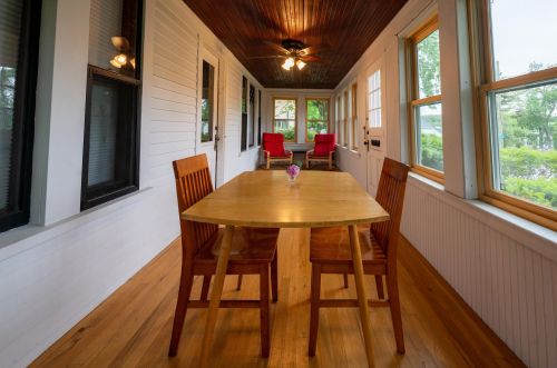 15 Pearl St, Dover NH  03820-3146 exterior