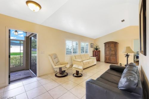 5 20th Pl, Cape Coral, FL 33909-2856