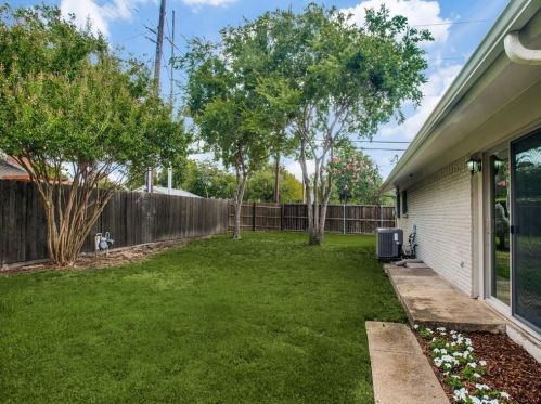 500 Salem Dr, Richardson TX  75080-3431 exterior