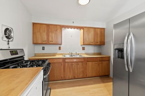 1804 4th St, Beaver Falls PA  exterior