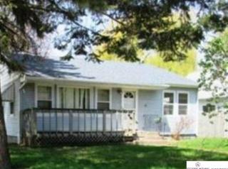 2334 Dunham St, Clinton, IA 52732-6938
