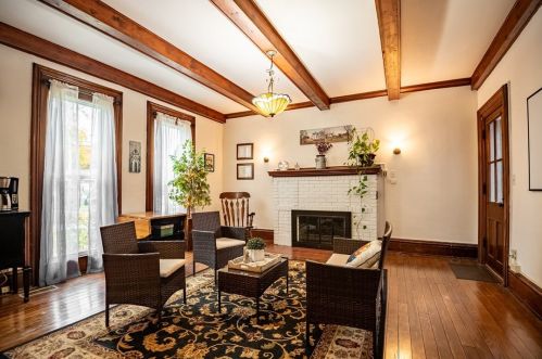 404 Main St, Greenville PA  16125-1773 exterior