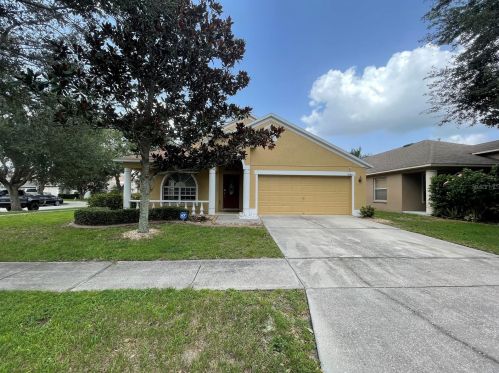 12767 Standbridge Dr, Riverview, FL 33579-7759