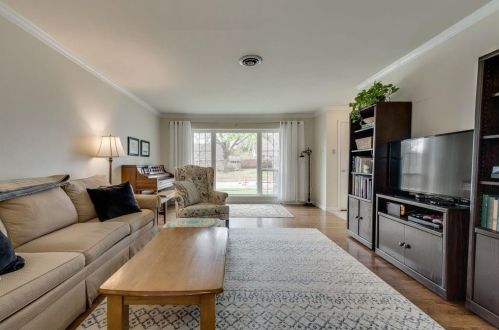 1114 Dumont Dr, Richardson TX  75080-6949 exterior