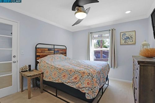 2704 Birch Ave, Concord CA  94520-1716 exterior