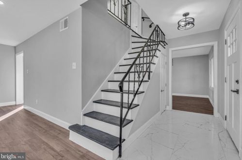 24 Perennial Ln, Willingboro NJ  08046-2623 exterior