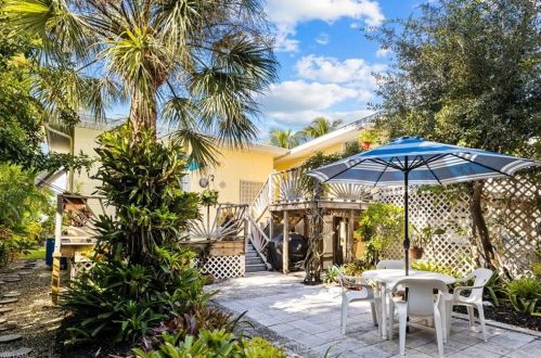 5825 Estero Blvd, Fort Myers Beach, FL 33931-4219
