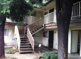 8220 Alhambra Ave, Paramount CA  90723-2490 exterior