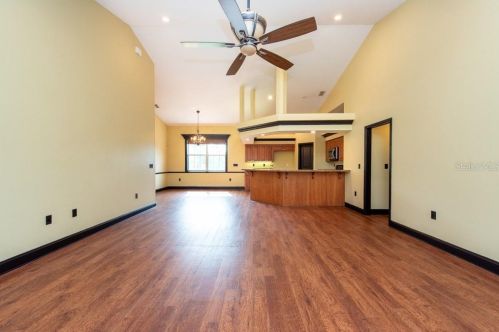 2014 Pioneer Dr, Lakeland FL  33809-4995 exterior