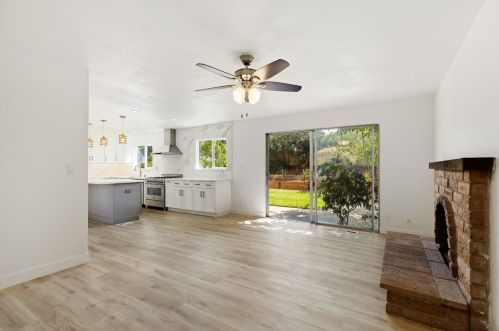 1238 Steven Dr, West Pittsburg CA  94565-6415 exterior