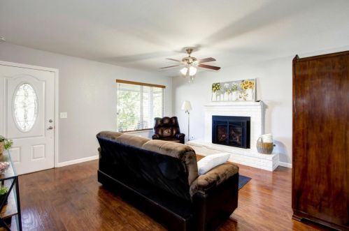 642 Dodds Dr, Woodland CA  95776-4258 exterior