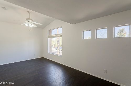 1323 Linda Ln, Gilbert AZ 85234-4109 exterior