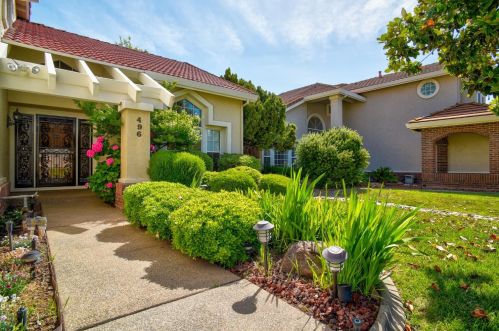 496 Lexington Dr, Folsom, CA 95630-6534