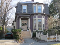 88 Harvard St, Newton, MA 02460-2232