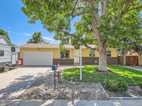 15674 Eldorado Dr, Denver, CO 80013-1757