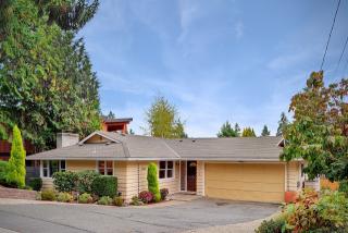1314 4th St, Kirkland, WA 98033-5502