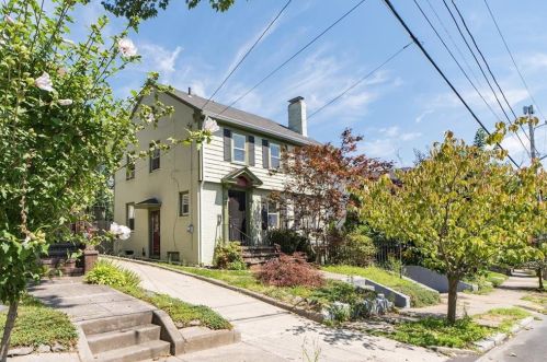 44 Sargent Ave, Providence RI  02906-3416 exterior