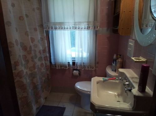 153 Locust St, Ambridge PA  15003-2149 exterior