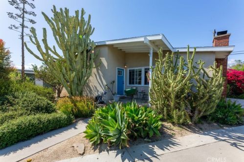 6541 Driscoll St, Long Beach, CA 90815-4630